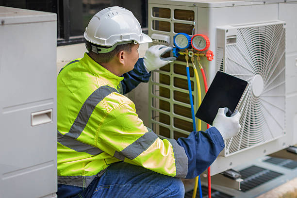 Professional Hvac Maintenance technician working in Long Beach, NY